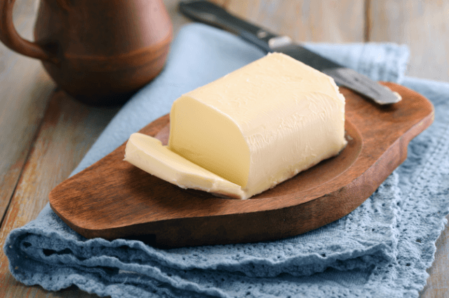 मक्खन (बटर) के फायदे और नुकसान
