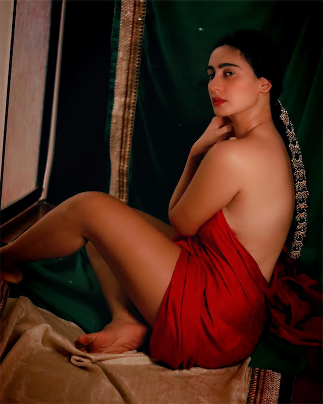 Megha Shukla sexy picture bold